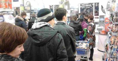 Юлия Оглоблина - Для россиян хотят ввести продуктовые карточки - readovka.news