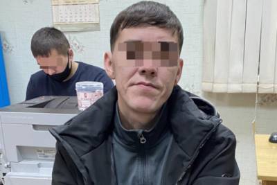 Чебоксарец вынес из магазина 14 банок красной икры - cheb.mk.ru - респ. Чувашия - Чебоксары - район Ленинский