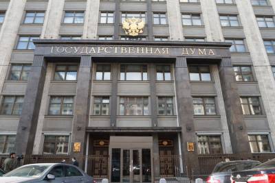 Федот Тумусов - Депутат Госдумы предложил СМИ устроить 31 декабря "день без коронавируса" - m24.ru
