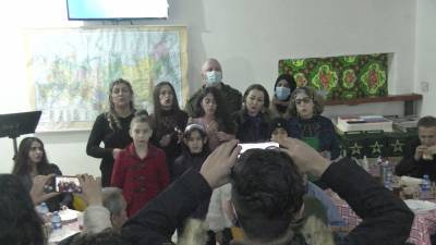 Российские военные провели урок русского языка для детей сирийского Эль-Камышлы - tvc.ru - Сирия - Эль-Камышлы