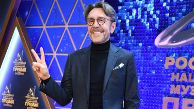 Сергей Шнуров - Шнуров раскрыл, сколько стоит его выступление на корпоративе - 5-tv.ru - Санкт-Петербург