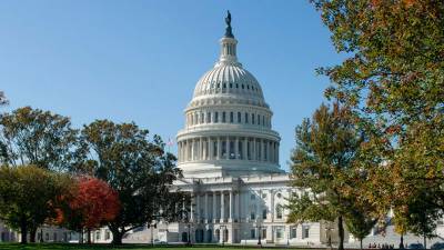 США потратят на поддержку населения и бизнеса на фоне пандемии $900 млрд - newdaynews.ru - США
