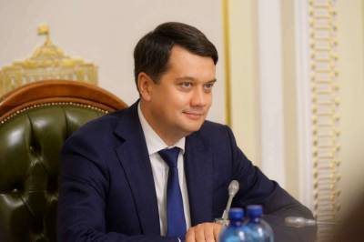 Дмитрий Разумков - Мы как на ладони, – Разумков о низком доверии населения к Раде - 24tv.ua - Новости