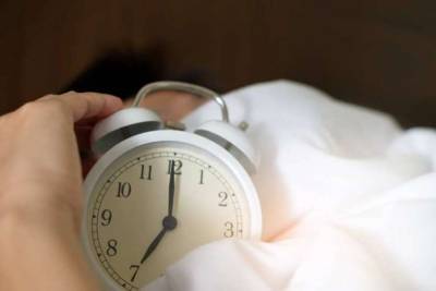 Ученые рассказали, какие проблемы со здоровьем вызывает дефицит сна - lenta.ua - Англия