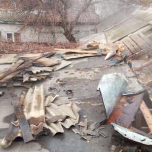 В Александровском районе Запорожья горел частный дом. Фото - reporter-ua.com - Запорожская обл. - Запорожье