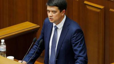 Владимир Зеленский - Дмитрий Киселев - Разумков подписал Госбюджет-2021: что дальше - 24tv.ua - Новости
