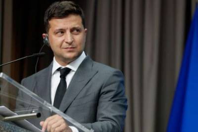 Владимир Зеленский - Петр Порошенко - Зеленский получил «золотую малину» за исполнение роли президента - опрос - lenta.ua