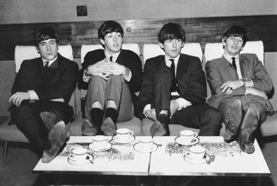 Джон Леннон - Питер Джексон - Питер Джексон анонсировал фильм о The Beatles с ранее неизвестными кадрами - kp.ua