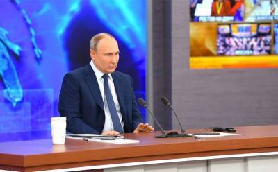 Владимир Путин - Владимир Путин назвал условие возвращения к индексации пенсий работающим пенсионерам - yur-gazeta.ru