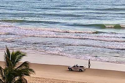 Мужчина бесследно исчез после ночного купания на популярном пляже - lenta.ru - Голд-Кост - Australia - штат Квинсленд