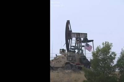 Иранские СМИ: США вывозят нелегальную нефть из Сирии новым путем - mk.ru - США - Сирия - Ирак