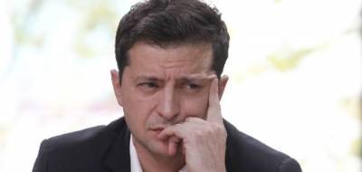 Петр Порошенко - Виктор Медведчук - Алексей Гончарук - Украинцы назвали Зеленского «политиком года» и «неудачником года» — опрос - eadaily.com - Киев