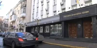 Петр Порошенко - Полиция поднята по тревоге: у Генпрокуратуры собрались верующие - ukrainianwall.com - Киев