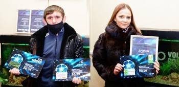 Лучшие футбольные прогнозисты получили призы в редакции «Вологда-Поиск» - vologda-poisk.ru - Вологда