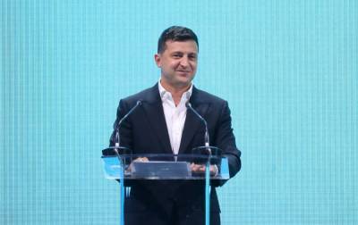 Владимир Зеленский - Максим Степанов - Зеленский потребовал от правительства обеспечить выплаты семьям погибших медиков - rbc.ua