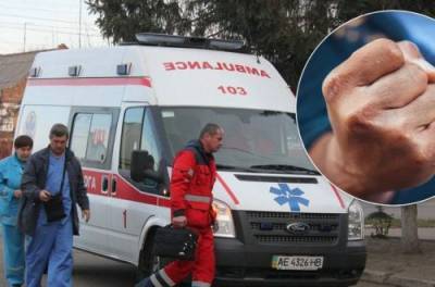 Буйный пациент избил врачей скорой помощи: доктора попали на больничную койку - from-ua.com - Киев
