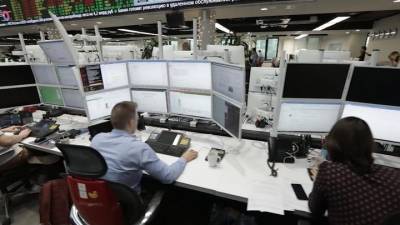 Российский рынок акций рухнул на фоне новостей о новом штамме Covid - vesti.ru