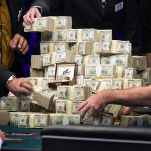 Взятки и госизмена московских налоговиков - webnovosti.info - Москва