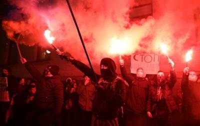 Сергей Шкарлет - Под Офисом президента протестуют против назначения Шкарлета - real-vin.com