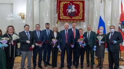 Сергей Собянин - Лука Крымский - Сергей Собянин наградил медиков за борьбу с пандемией коронавируса - mir24.tv - Москва