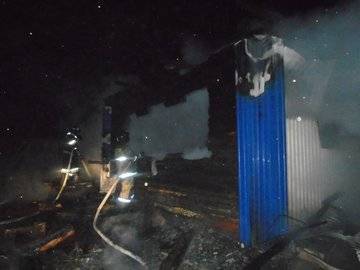 В Башкирии в пожаре погибли пожилые мужчина и женщина - ufacitynews.ru - Башкирия - район Чекмагушевский