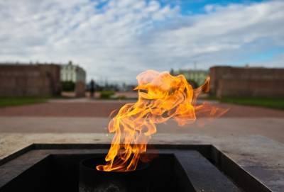 Тушение вечного огня на Марсовом поле закончилось уголовным делом - neva.today - Санкт-Петербург