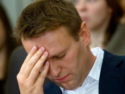 Владимир Путин - Алексей Навальный - Дмитрий Солонников - «Тупой, еще тупее»: что не так в звонке Навального собственному «убийце» - bloknot.ru
