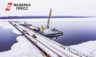 «РН-Юганскнефтегаз» впервые возвел наплавной автомобильный мост через Иртыш - fedpress.ru - Нефтеюганск