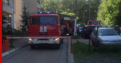 МЧС демонтирует во дворах шлагбаумы, мешающие проезду пожарных - profile.ru