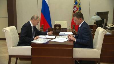 Владимир Путин - Александр Новак - "Черный" апрель позади: Новак сообщил Путину о восстановлении энергоотрасли - vesti.ru