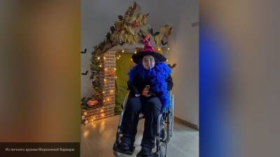 Медиагруппа "Патриот" наградит юную художницу с диагнозом артрогрипоз Варвару Мирохину - nation-news.ru - Петербурга