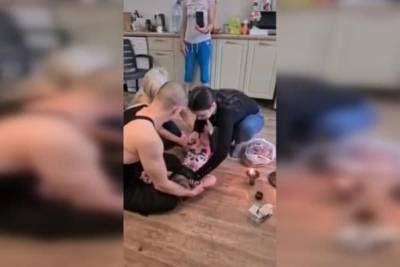 Ольга Ярославская - Детский омбудсмен Москвы направила в силовые структуры видео с «изгнанием бесов» из ребёнка - govoritmoskva.ru - Москва