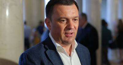 Валерий Пацкан - Руководитель Счетной палаты прокомментировал скандальные выплаты более 100 тыс. грн помощникам нардепов - tsn.ua