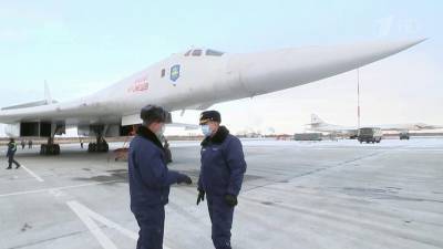 Сергей Кобылаш - Профессиональный праздник отмечают российские летчики Дальней авиации - 1tv.ru
