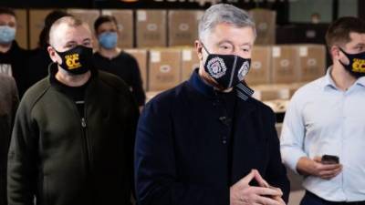 Петр Порошенко - Фонд Порошенко с волонтерами передают в больнице 50 кислородных концентраторов - ru.espreso.tv