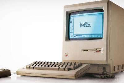 Стив Джобс - Стив Возняк - Схемы одного из первых компьютеров Apple проданы за 630 тысяч долларов - 24tv.ua