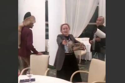 «Это отвратительно»: в Башкирии обсуждают скандальное видео ﻿с участием известного драматурга Буракаевой - bash.news - Башкирия