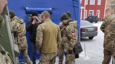 Боевики "ЛНР" вернули Украине захваченного воина - 24tv.ua - ЛНР - Новости