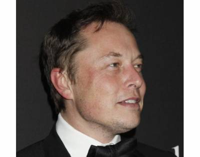 Илон Маск - Тим Кук - Маск хотел продать Tesla компании Apple - aussiedlerbote.de