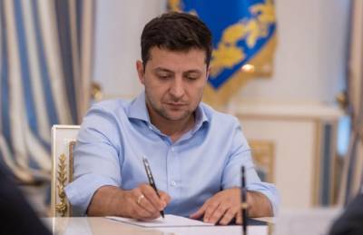 Владимир Зеленский - Зеленский одобрил использование кормовых добавок, разрешенных в ЕС - agroportal.ua