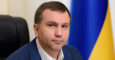 Павел Вовок - НАБУ показало, как скандальный судья Вовк игнорировал вручения повестки и выбросил документ с авто (видео) - tsn.ua - Киев