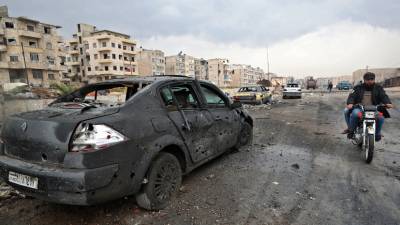 Вячеслав Сытник - Террористы совершили 38 обстрелов в идлибской зоне деэскалации в Сирии - russian.rt.com - Сирия - Турция
