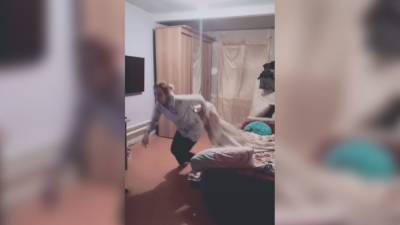 Владислава Грин - Жуткое ночное видео сняла девушка из Уфы в своей квартире - nation-news.ru - Уфа