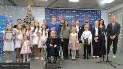 Российским матерям посоветовали тратить время не на новогодний шопинг, а на детей - nation-news.ru - Санкт-Петербург