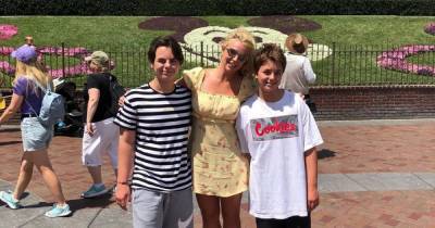 Бритни Спирс - Кевин Федерлайн - Бритни Спирс накануне Рождества провела время со своими сыновьями — СМИ - tsn.ua