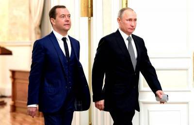 Дмитрий Песков - Андрей Клишаса - В Европе назвали пожизненный иммунитет последним подарком Путина Медведеву - topcor.ru
