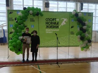 Спортивных тренеров наградили в Ульяновске - ulpravda.ru - Ульяновск - Ульяновская