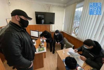 Правоохранители Дагестана завели дела на два банкетных зала за торжества в период пандемии - mirmol.ru - Махачкала - респ. Дагестан