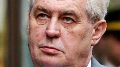 Милош Земан - Аглая Чайковская - Глава Чехии призвал граждан страны вакцинироваться от СOVID-19 - politros.com - Чехия