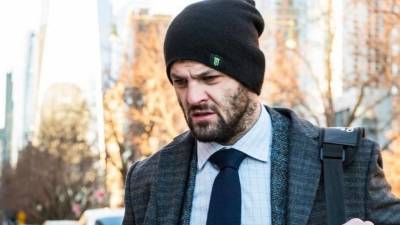 Александр Радулов - Стали известны подробности обмана хоккеиста Радулова на 1,5 миллиарда рублей - 5-tv.ru